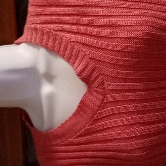 Vintage 80s,Bundle of 2,Super Soft,Lightweight,Crop,Knit Tops,Yellow & Pink💛🩷 - Picture 3 of 15